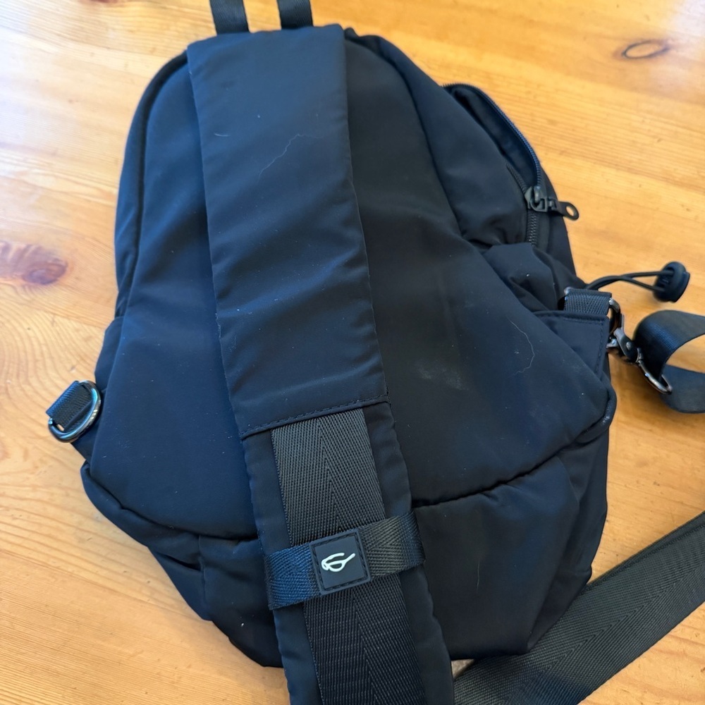 Backpack, Multipurpose Water Resistant Outdoor Crossbody Shoulder Daypack Black - Picture 7 of 7